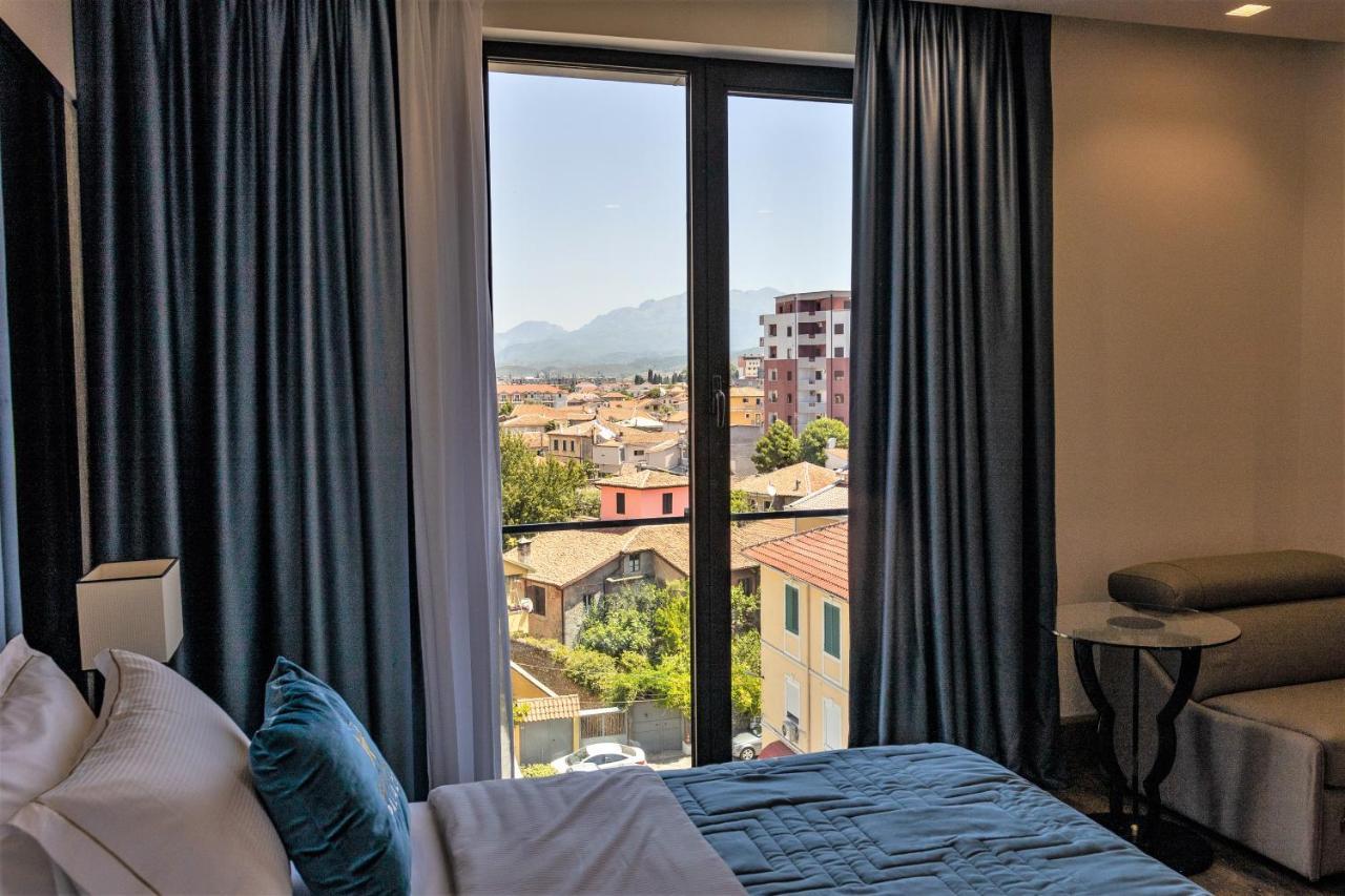 Hotel Golden Palace شكودر المظهر الخارجي الصورة