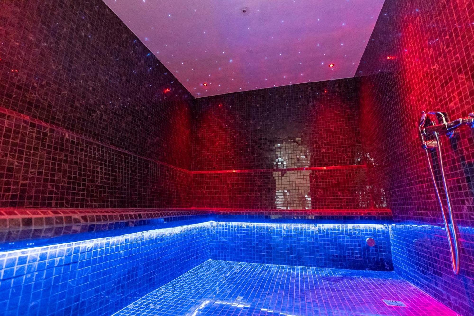 Hotel Golden Palace شكودر المظهر الخارجي الصورة